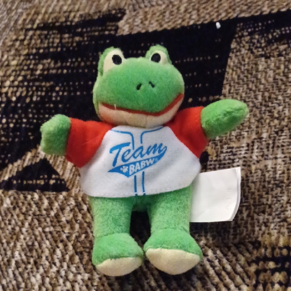4/$30 Build-A-Bear "Friendly Frog" with Red & White Tee - 2006